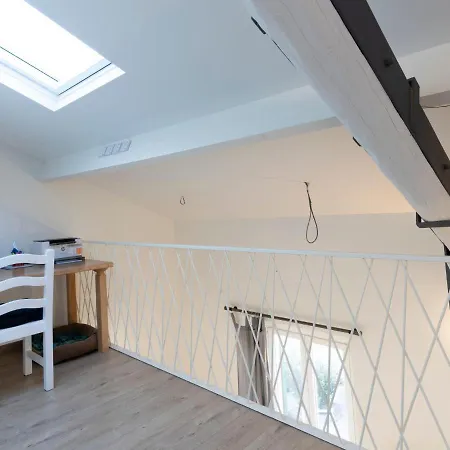 Central By Interhome *